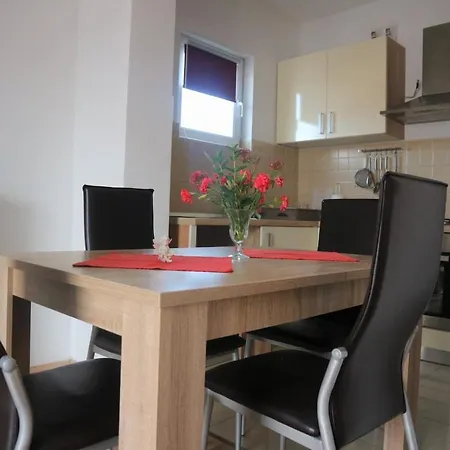 Loncarevic * Hvar Town